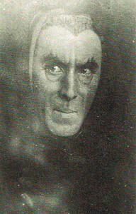 Henry Irving, actor amigo de Bram Stoker, en su papel de Mefistófeles. Bram Stoker se inspiró en él para su personaje.