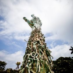 monumento-holocausto_miami_tomas-hawk_01