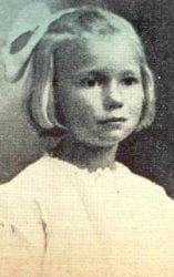 May Pierstoff, la niña enviada por correo postal en 1914.
