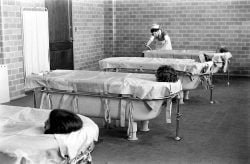alfred-eisenstaedt_interior-hospital-psquiatrico_09